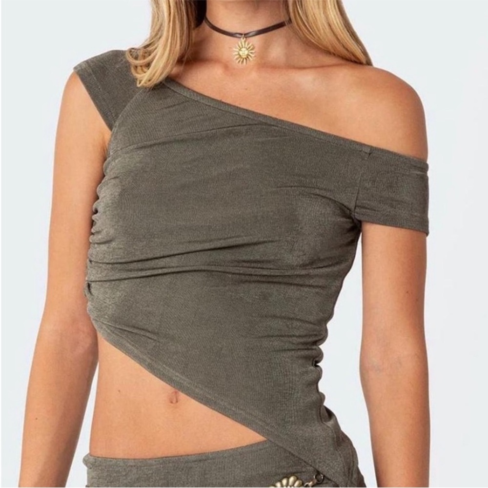 Edikted - Asymmetrical Olive Green Top